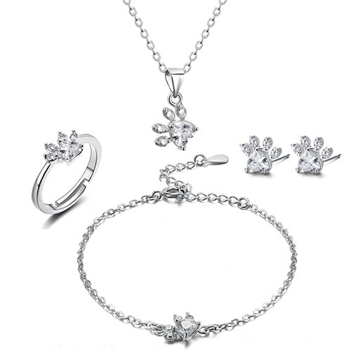 Set de Joyería para Mujeres Paw – 4 Piezas en Oro Rosa con Corazón de Circonita: Anillo, Collar, Pendientes y Pulsera