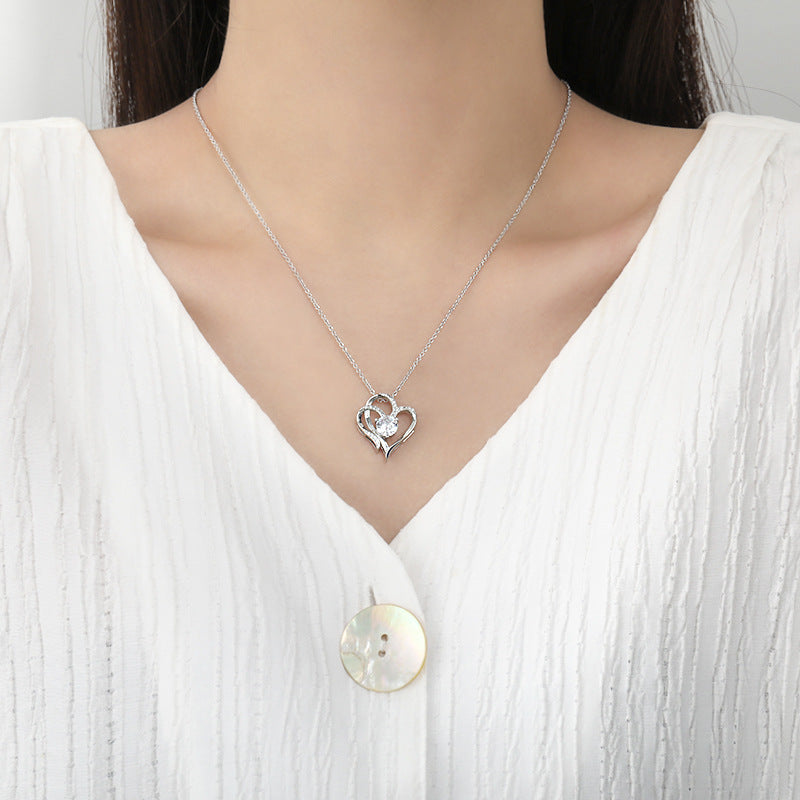 Collar Ajustable para Mujeres con Doble Corazón y Zirconia
