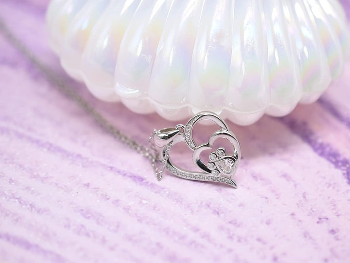 Collar de Huellas para Mujeres – Colgante de Corazón de Plata Esterlina con Zircón