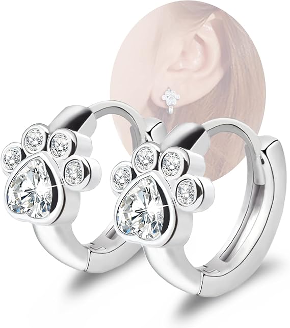 Pendientes Huggie Pequeños con Diseño de Huellas – Aretes de Animales para Mujeres