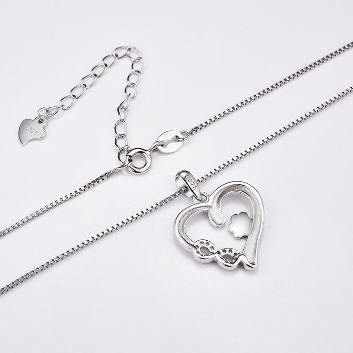 Collar con Huella y Corazón con Charm Infinito