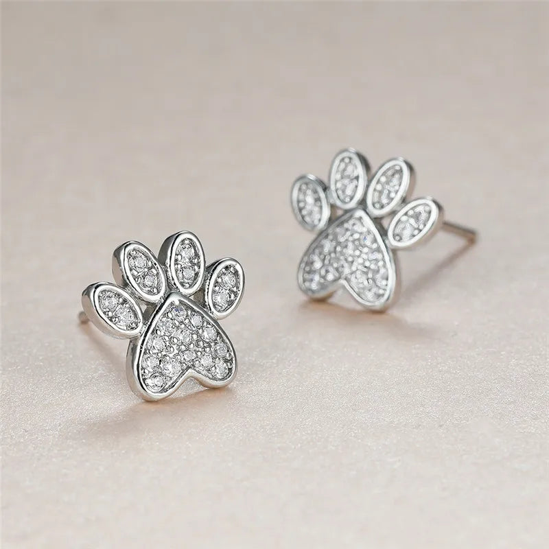 Pendientes de Stud Corazón con Huella de Gato y Circonita Blanca