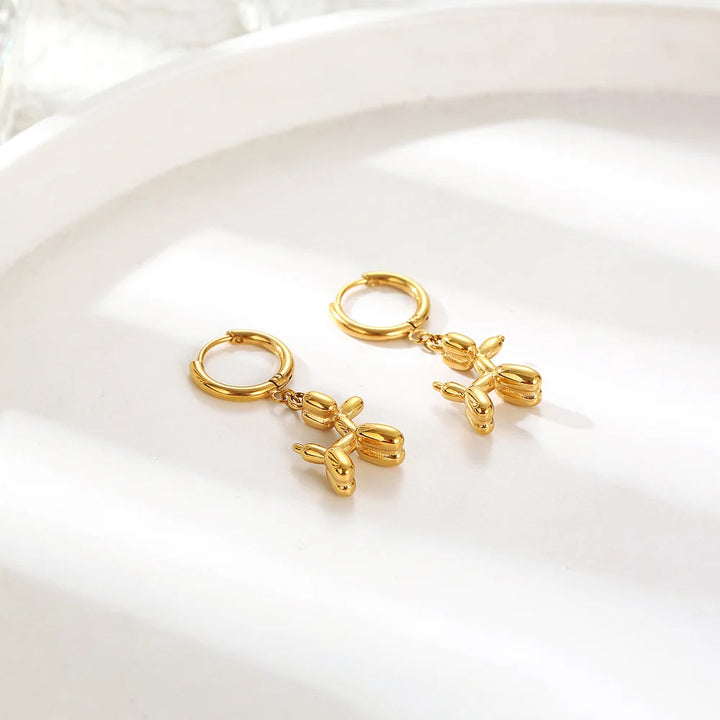 Mini Pendientes de Perro Globo – Aros Dorados con Adorables Perros