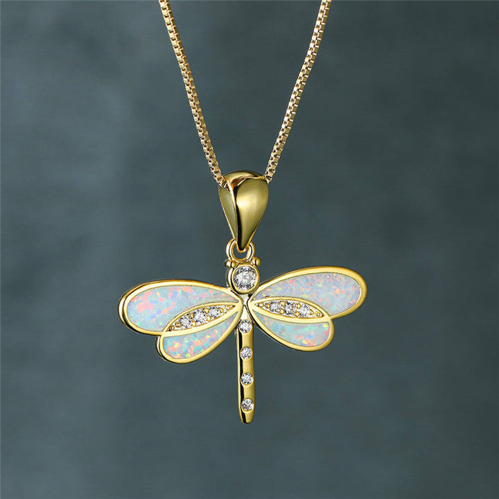 Collar de Libélula Dorada con Piedra de Ópalo
