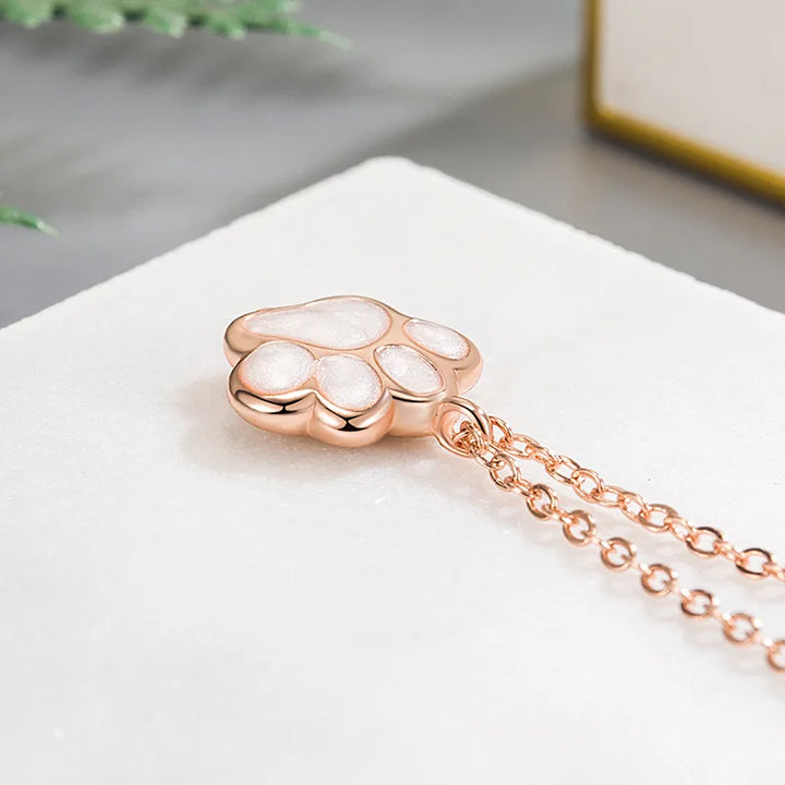 Colgante de Huella – Joyería Animal Simbólica para Mujeres
