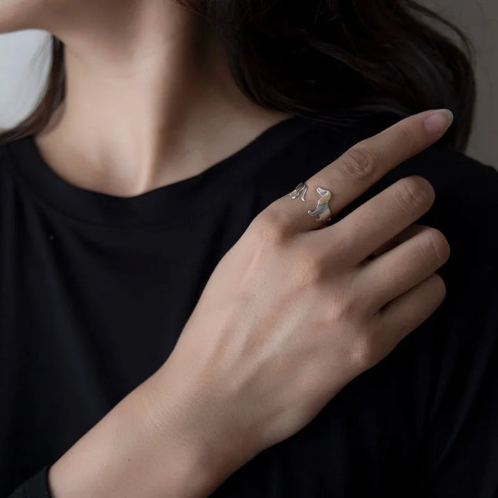 Anillo Ajustable de Teckel – Joyería Artesanal para Mujeres