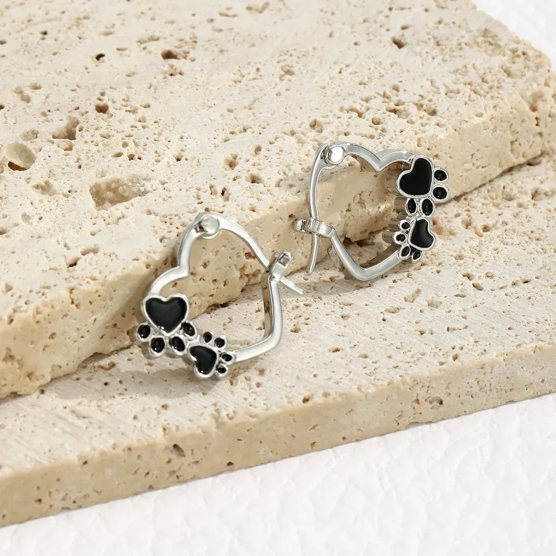 Aros Hart-Poot – Pendientes de Plata con Diseño de Animal y Esmalte Negro