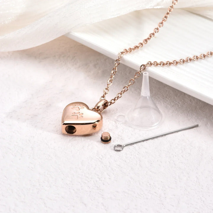 Collar de Recuerdo con Colgante en Forma de Corazón – Urna de Acero Inoxidable